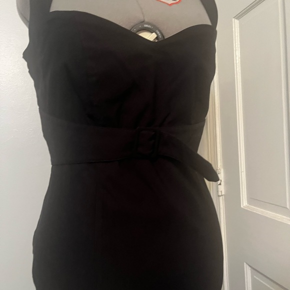 Pinup Couture Jessica Wiggle Dress - Picture 3 of 4